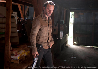 Illustration for article titled The Prison/Woodbury War Begins with a Major Dick-Measuring Contest in The Walking Dead